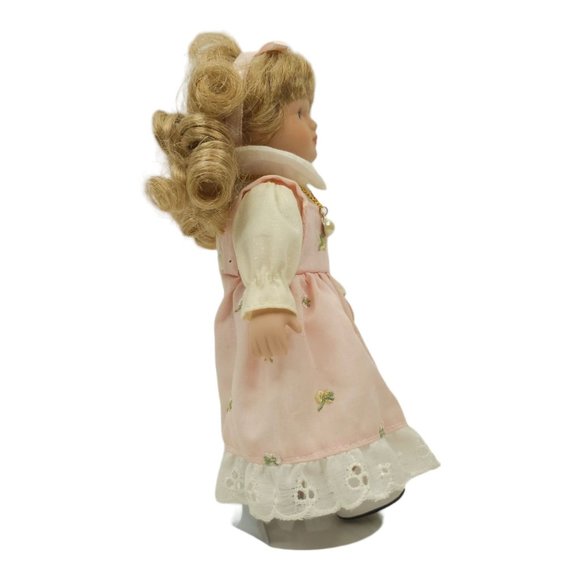 Vintage Russ Porcelain Doll Of The Month June Pearl Stand Handcrafted Pink Dress - Picture 5 of 12